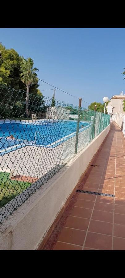 Apartamento Bajo Con Terraza Y Piscina Torrevieja Extérieur photo